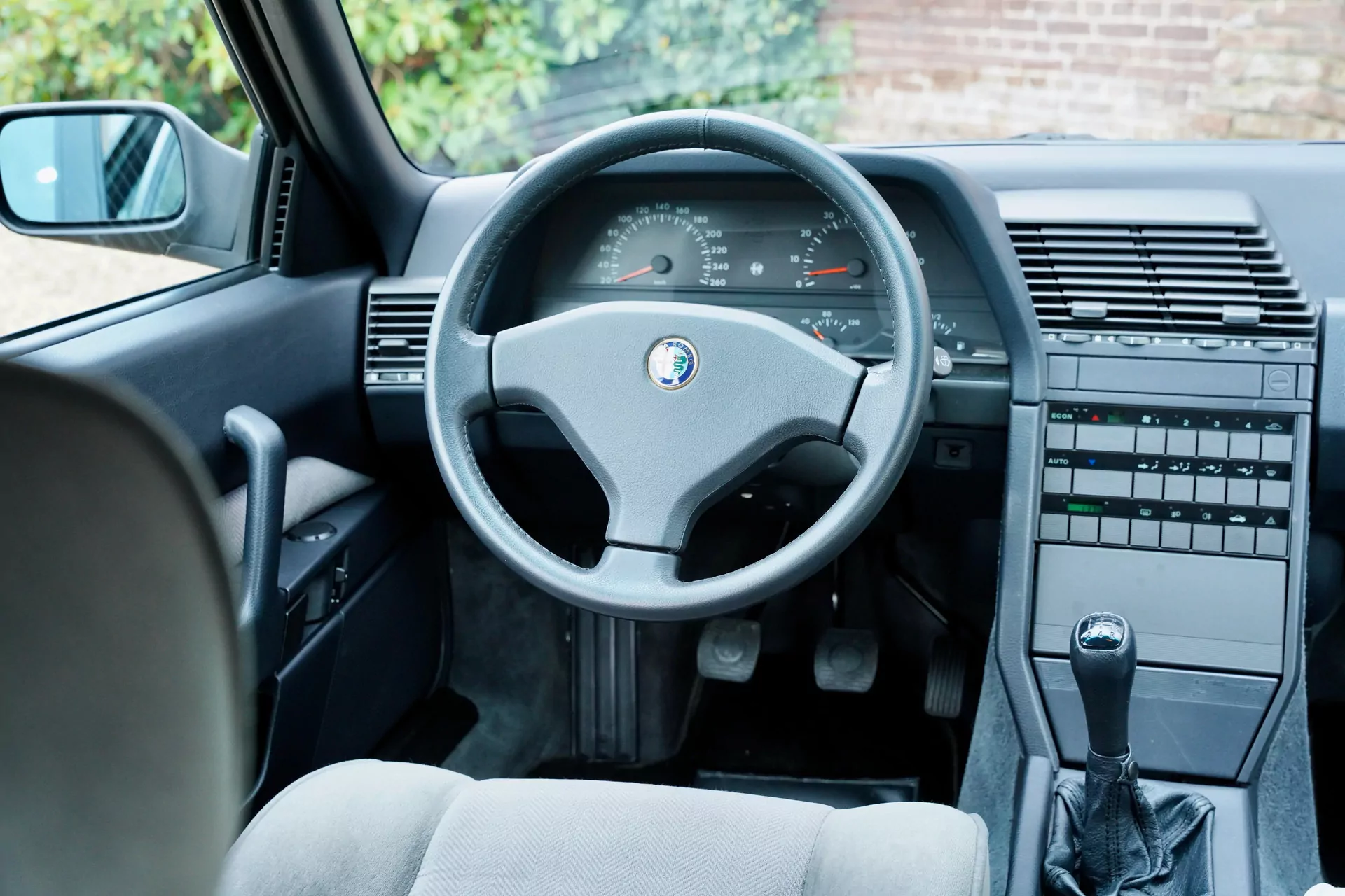 Alfa Romeo 164